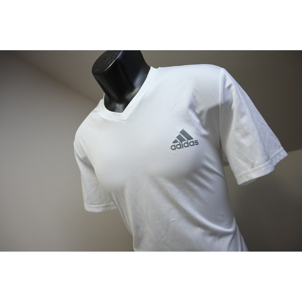 Adidas Gym Shirt Men Large White Climalite V-Neck Athletic Short Sleeve EUC